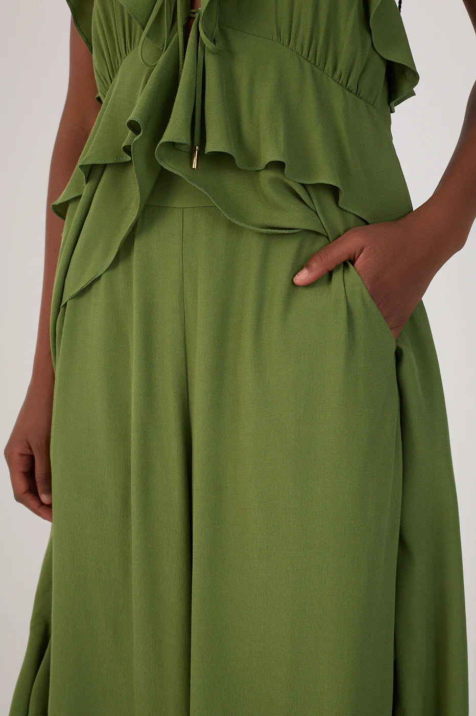 Wide-Leg Crepe Pants - Image 4