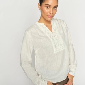 Evanda Blouse
